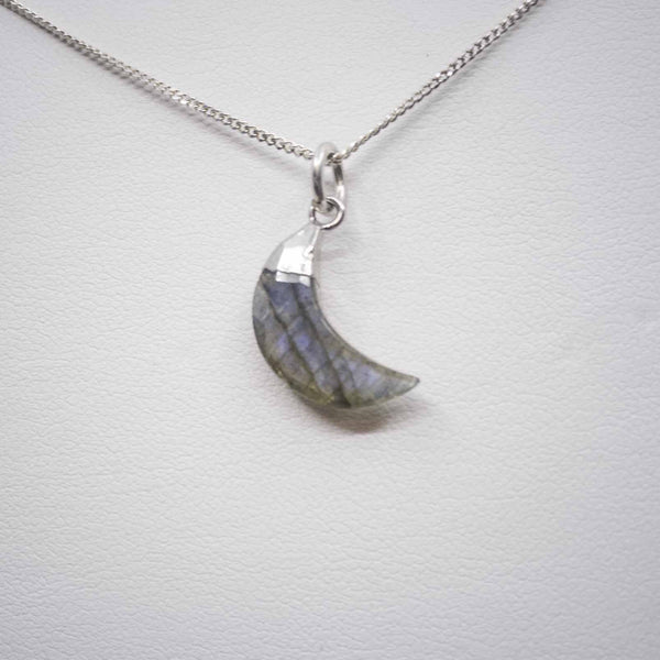 'Moon Magic Labradorite Necklace